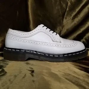 Dr.Martens 3989 white 5ホール Dr. Martens | Shoes | Dr Martens Vintage 3989 White Wingtip